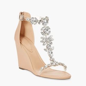 Wedge heels